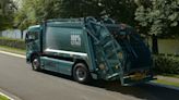 Caminhão elétrico da Volvo coleta lixo sem ruído e emissões em Curitiba