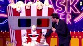 Mask Singer 2024 : qui est le Popcorn, le deuxième éliminé ? "C'était tellement évident"... Les internautes l'avaient grillé direct !