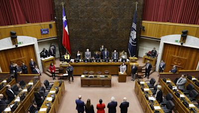 El Senado chileno valora el aporte de los republicanos españoles en el 85 aniversario del Winnipeg