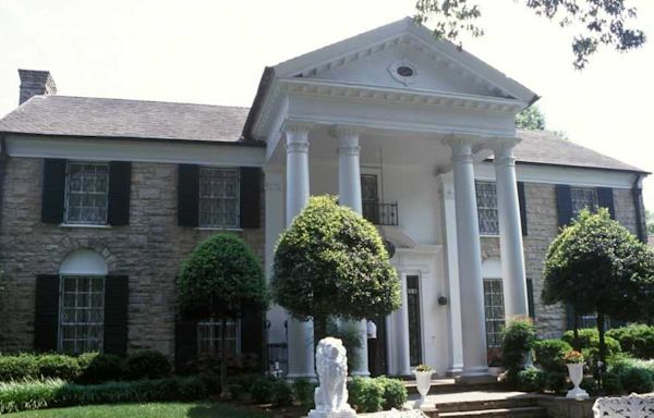 Graceland’s self-described scammer takes credit for attempted foreclosure sale of Elvis’ home