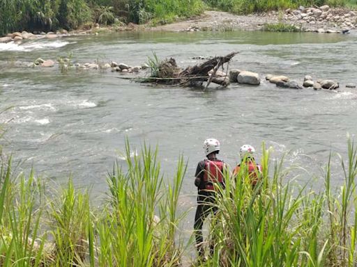 Estos son los riesgos de meterse a un río en época lluviosa | Teletica