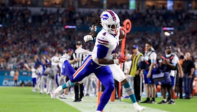 James Cook stats: Bills RB scores 3 touchdowns in first half against Miami Dolphins