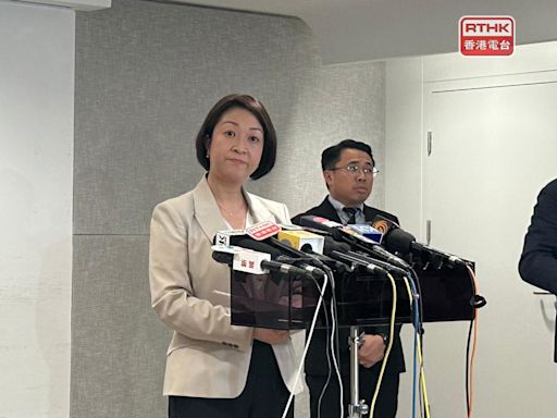 運輸署發出5個的士車隊牌照 3500輛車俱提供電子支付 - RTHK