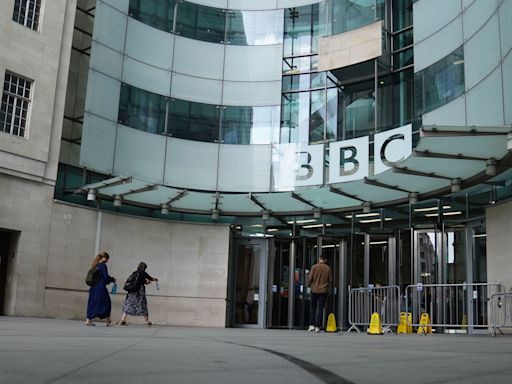 BBC to cut 500 jobs as it attempts to save £200m for ‘transformation’