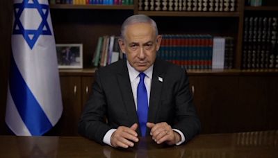 ‘We’ll fight with fingernails’ says Israeli PM after US warning