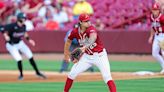 Hogs, Gamecocks split doubleheader | Arkansas Democrat Gazette