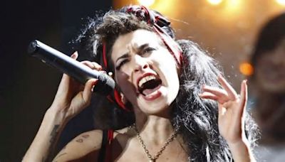 El exmarido de Amy Winehouse se arrepiente de haberla inducido al consumo de drogas