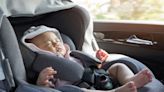 寶寶剛出生就要坐！國健署示警「汽車安全座椅5個似是而非觀念」 身上套羽絨外套也錯