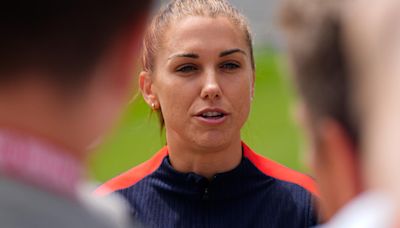 US soccer player Alex Morgan announces retirement, pregnancy