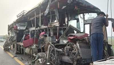 Trágico accidente de autobús en India deja 18 muertos