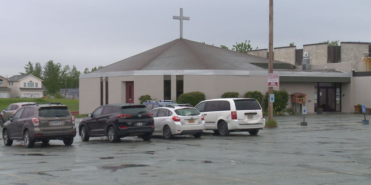 Anchorage church plans to welcome homeless seniors to tiny houses