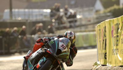Isle of Man TT 2024: Hickman wins Superbike race after Dunlop helmet issue
