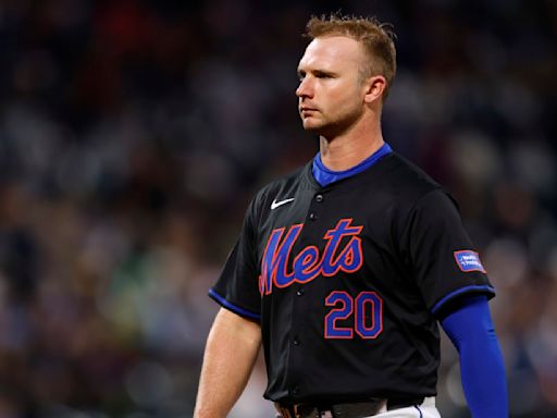 Mets Trade Rumors: MLB GMs 'Convinced' Pete Alonso, J.D. Martinez Will Be Available
