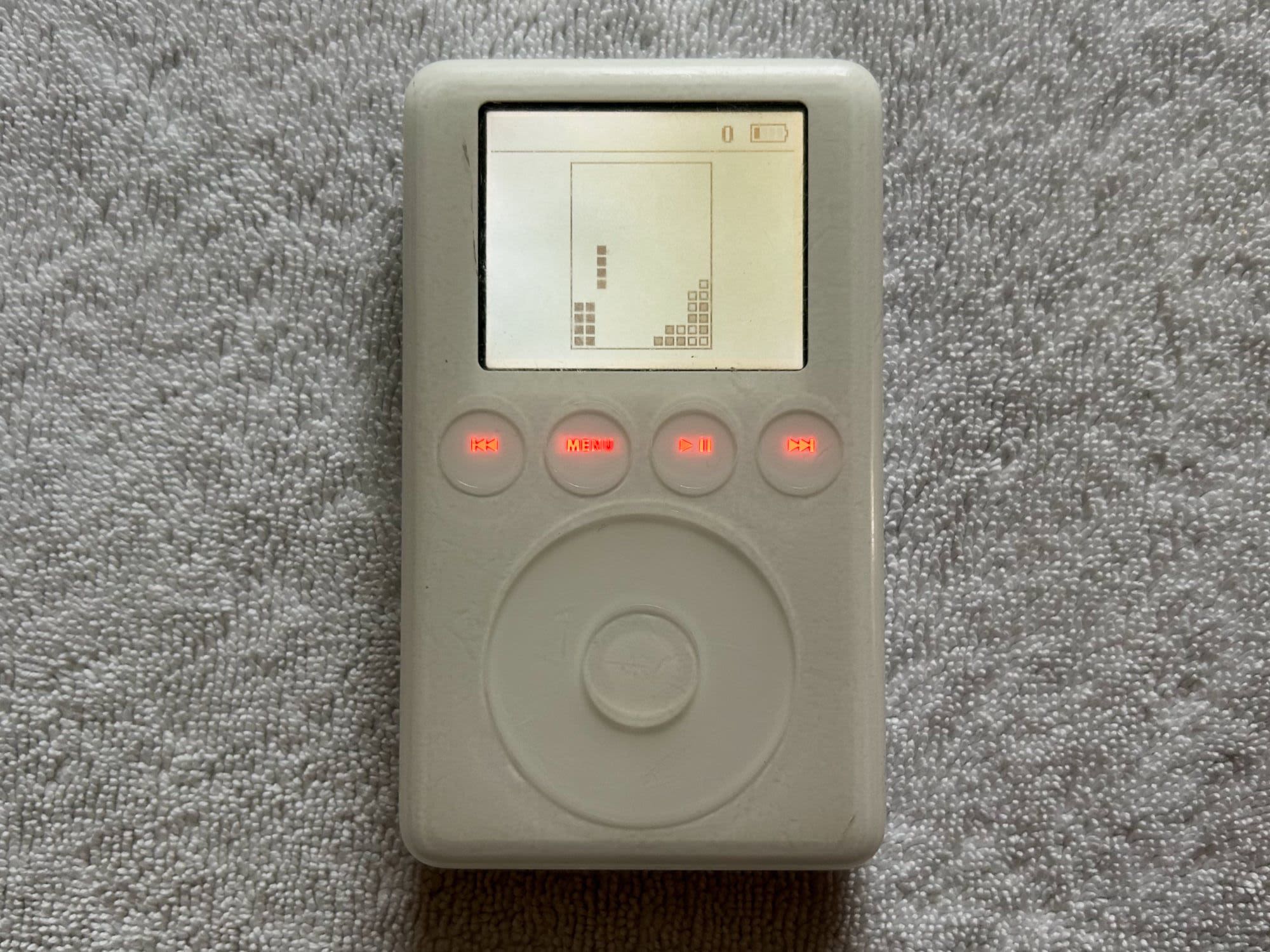 Prototype iPod Features Apple-Designed Tetris Clone Called 'Stacker'