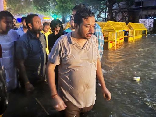 ’Collapsed in 15 minutes’: Delhi’s Rajinder Nagar waterlogged again days after basement deaths | Video | Today News