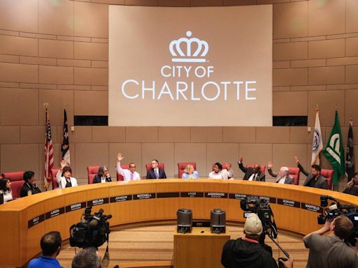Divided Charlotte City Council OKs terms of $650M Bank of America Stadium renovations