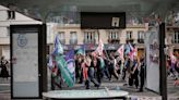 Polícia e manifestantes entram em confronto em Paris em ato no 1º de Maio