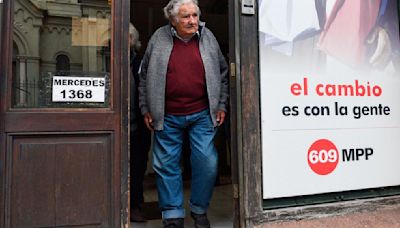 José “Pepe” Mujica culmina tratamiento de radioterapia por cáncer de esófago