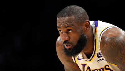 With Dan Hurley staying at UConn, where do LeBron James and the Lakers go from here?