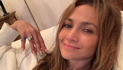 Jennifer Lopez Gives A Nod To Brat Summer As She Shares Selfie With Viral Charli XCX Track; See HERE