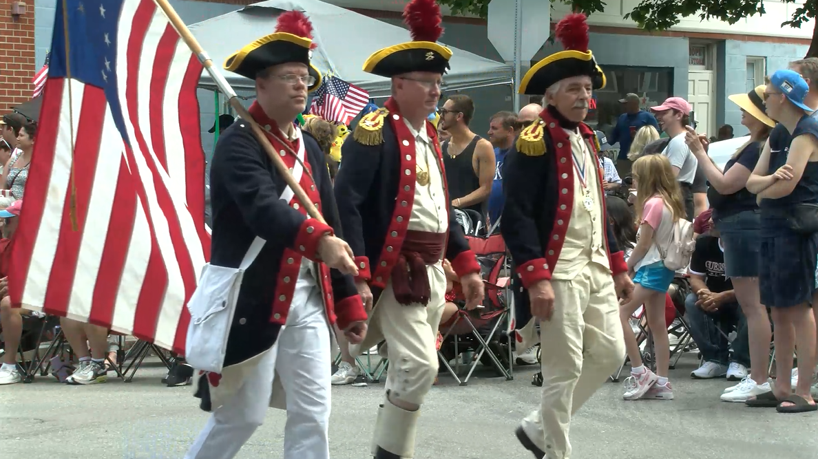 Thousands gather for Bristol's Fourth of July Parade | ABC6