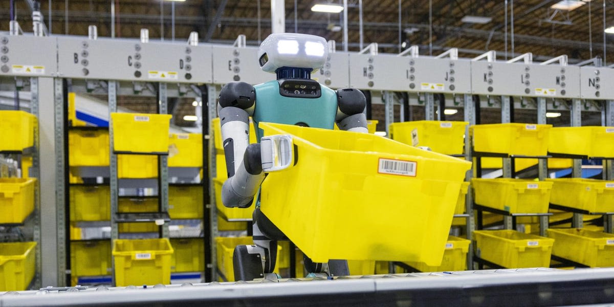 Amazon's warehouse robot army keeps getting bigger and bigger