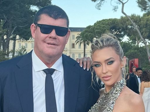 James Packer 'looking forward to the future' after debuting girlfriend