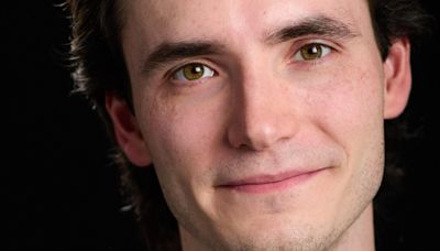 Dustin Scully Joins The Cast Of Off-Broadway's SINGFELD! An Unauthorized Musical Parody About Nothing