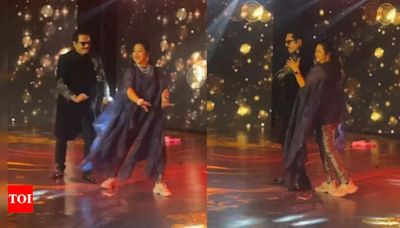 Raadhika Sarathkumar dazzles on stage with her dance at Varalaxmi's pre-wedding celebration | Tamil Movie News - Times of India