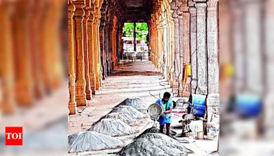 Madras High Court Orders Completion of Pudhu Mandapam Renovation in 6 Months | Madurai News - Times of India