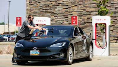 Tesla retreat from EV charging leaves growth of U.S. network in doubt