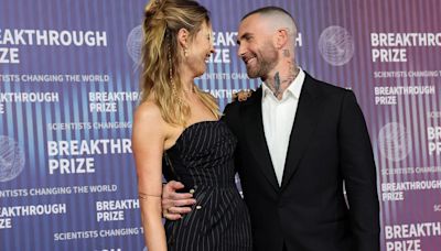 Adam Levine y Behati Prinsloo regresan a México 10 años después para volverse a casar