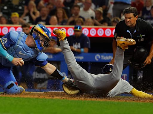 Twins lose Carlos Correa to injured list, then fall to Brewers in 12 innings