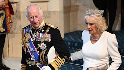 Cancer de Charles III : la reine Camilla "inquiète" pour la vie de son époux