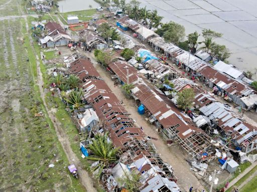 Un ciclón de larga duración deja casi 40 muertos en India y Bangladés