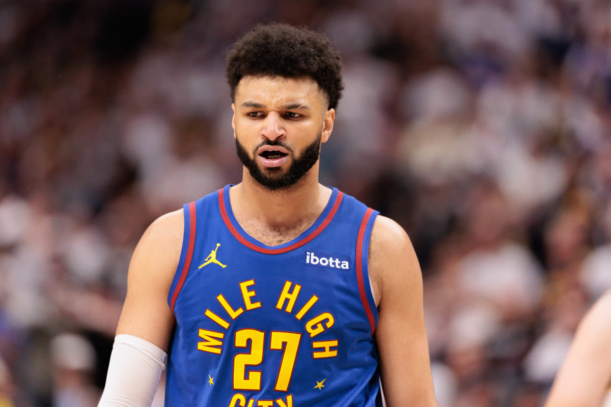 NBA Referee Issues Statement On Jamal Murray's Controversial Heat Pack Moment