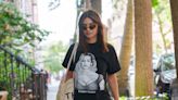 El mensaje de Emily Ratajkowski a Donald Trump está en su curiosa camiseta