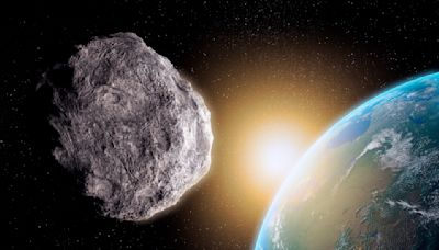 Asteroid The Size Of Statue Of Liberty Heading Towards Earth, Warns NASA
