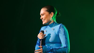 "No sé cómo afrontarlo, superarlo y crecer con él": Jessie J se sincera después de su diagnóstico de TDAH y TOC