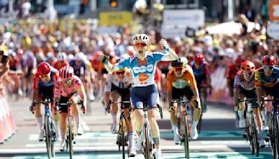 Tour de France Femmes: au pays du vélo, un départ en fanfare pour le peloton