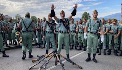 Todo listo en Oviedo para el desfile por el Día de las Fuerzas Armadas: "Esto es precioso"
