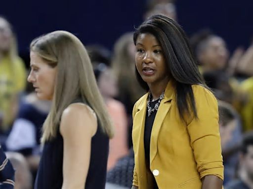 Former Michigan basketball assistant lands first head-coaching job