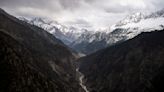 Estudio: Glaciares del Himalaya podrían perder 80% de su volumen por calentamiento global
