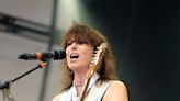 Chrissie Hynde prefers to play small gigs