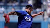 Arrestan a Julio Urías, ‘pitcher’ mexicano de Los Dodgers, por violencia doméstica