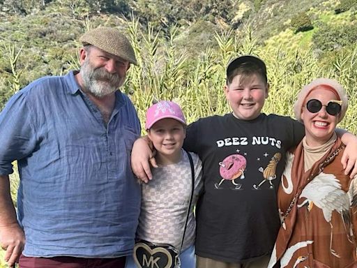 In 5 photos: Dick and Angel Strawbridge's sweetest moments with towering son Arthur and daughter Dorothy