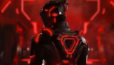 Tron: Ares, finite le riprese! Pubblicata una nuova foto dal set del film con Jared Leto