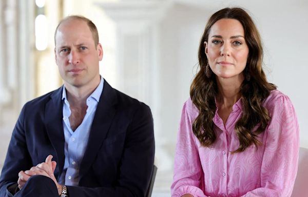 Kate Middleton's Battle With Cancer Is Becoming Difficult, Royal Courtier Reveals!