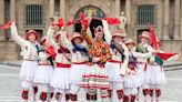 El presidente, el director y una dantzari de Duguna lanzarán el chupinazo de los Sanfermines 2024