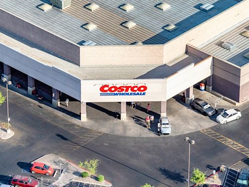 How To Save Even More Money at Costco With a $20 Membership Deal That Ends in June